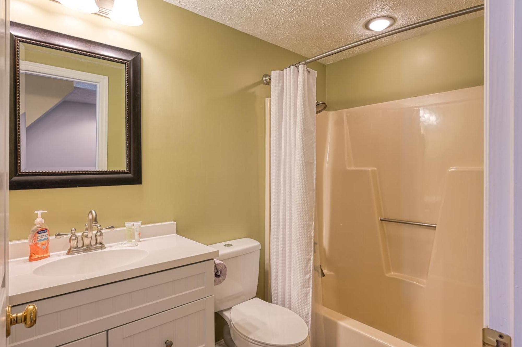Deep Creek Village McHenry Zimmer foto